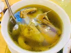 -山明水秀大饭店