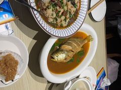-小船渔村•大连菜•大连焖鱼(黄河路店)