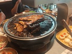 -草家酱蟹炭火烤肉店(珲春南路一店)