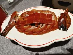 招牌香酥烤鸭-秀儿四九城·新京菜(亚运村鸟巢店)