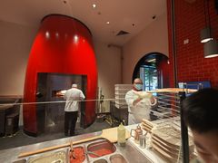 -城市大道红炉披萨烘焙坊