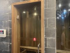 -张家港金凤凰度假村温泉