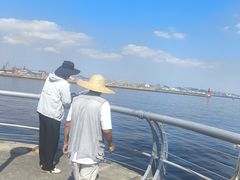 -东港音乐喷泉广场