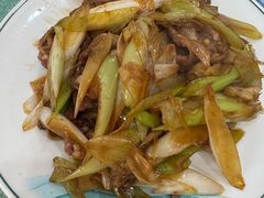 -鹤乡东北菜(崮山路店)