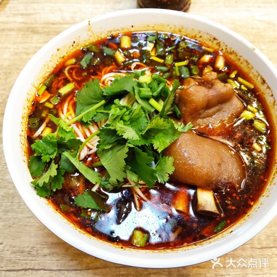 桥都碗香牛肉面