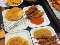 -卞二小串·鹤岗烧烤·坑烤(永定路店)