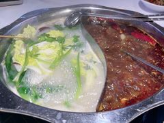 -佰人王串串香火锅(洋珠巷店)