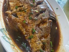 -七的湖·晚芳亭·阳澄湖农家菜·大闸蟹(莲花岛店)