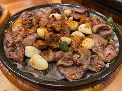 -老东镇啤酒屋海鲜加工·蒸汽海鲜·海鲜烧烤(台东店)