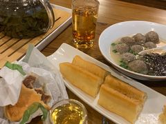 -如轩·海鲜砂锅粥·潮汕菜(海珠店)