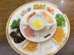 -芸南道·过桥米线(昆明老街旗舰店)