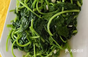 Stir-fried Sweet Potato Greens