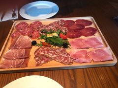 火腿拼盘-弗兰克牛排西餐厅Ribone steak house(柠檬花园店)