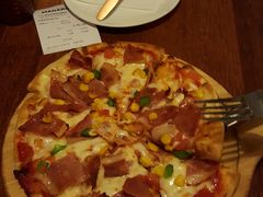 -玛格萝妮比萨屋(四平店)