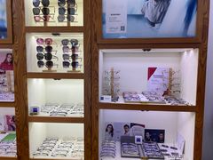 -沪睛眼镜蔡司官方授权店(金桥佳林路店)