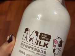 -名创优品(万达广场河东店)