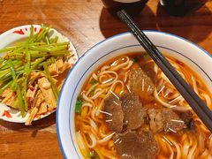 -矮子粉店1985·长沙米粉(湘春路店)