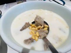 黄豆排骨汤-梅飞酒家(名辉豪庭店)