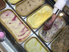 -盒马鲜生(莱蒙都会店)