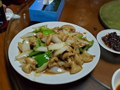 溜肥肠-望湖烤鱼