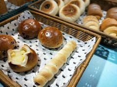 -沁屋面包店(人民东路店)