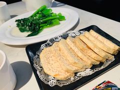 炸芋头-肥仔文澳门猪骨煲(南京西路店)