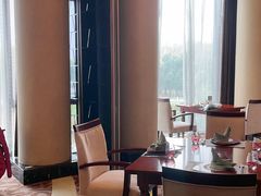 -粤尚腾香居中餐厅(首都机场希尔顿店)