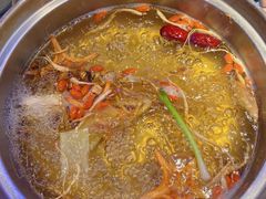 -千岛蚝高压锅生蚝·人参火锅(白云万达店)