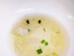 -张阿三馄饨店