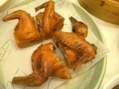脆皮红烧乳鸽-翠园(北京王府中环店)