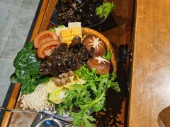菌菇拼盘-雾漫川城重庆火锅(上和商业广场店)