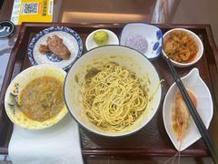 -百年老字号·观振兴蟹黄面·三虾面·苏式面(观前街富仁坊巷店)