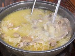 -侠成水上农庄(工业大道店)