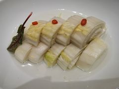-品悦酒店(三林古镇店)