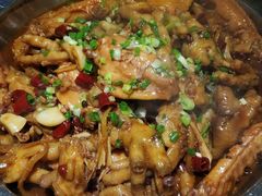 鸡翅煲-胖哥俩肉蟹煲(悦荟广场店)