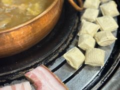 -阿山卓·野生菌火锅·纳西火塘烤肉