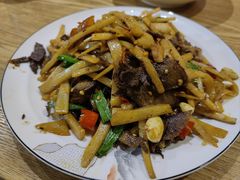 -牛八宝桂林米粉(八里庄店)