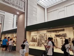 -军事博物馆(地铁站)