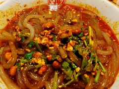 万记特色酸辣粉-万记麻辣烫国展总店
