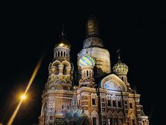 -滴血救世主教堂