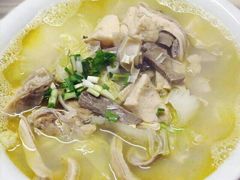 肚肺汤-陈记菜馆·非遗淮扬菜(东关街教场店)