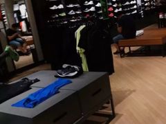 -NIKE品牌体验店(苏州中心店)