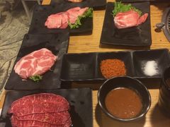 雪花黑牛-贺野·自助炭火烤肉(紫藤路店)