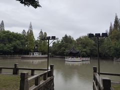 -汇龙潭