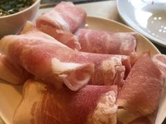 -爱客得牛排海鲜烤肉·火锅自助(春熙路黑金好店)