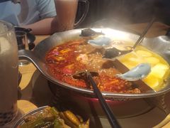 -湊湊火锅·茶憩(杭州湖滨银泰in77店)