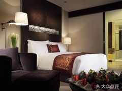 -青岛海尔洲际酒店