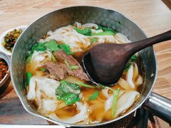 翘脚牛肉粉-小满手工粉(上海新世界城店)