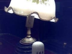 桌上的灯-鸿瑞興面馆(梅岭店)