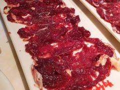 现切吊龙肉-为什么牛潮汕牛肉火锅(中信广场店)